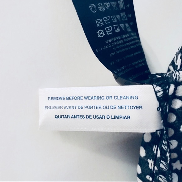 Tommy Hilfiger Navy Romper with Stars Size 2 NWT! - Picture 6 of 6